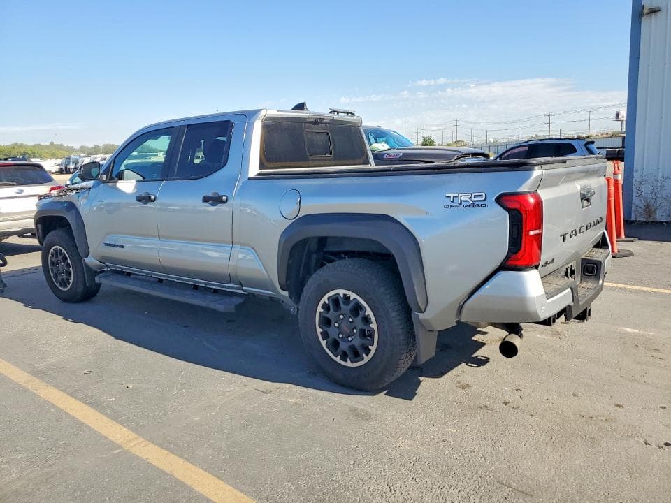 2024 TOYOTA TACOMA 2
