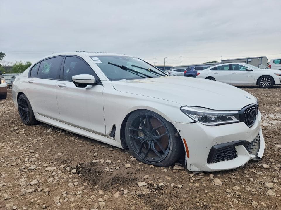 2017 BMW 750 XI 4