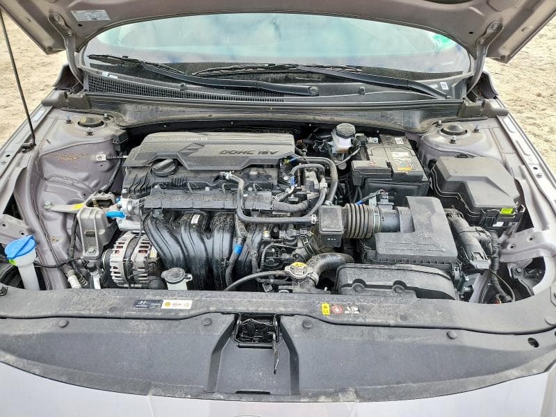 2025 HYUNDAI ELANTRA SEL 11