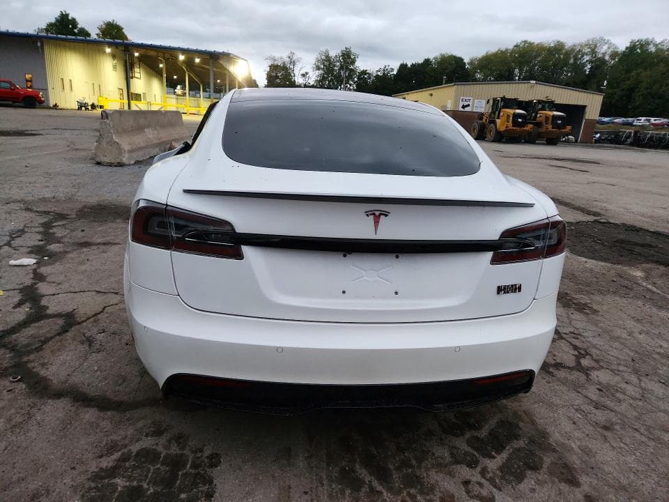 2021 TESLA MODEL S 6