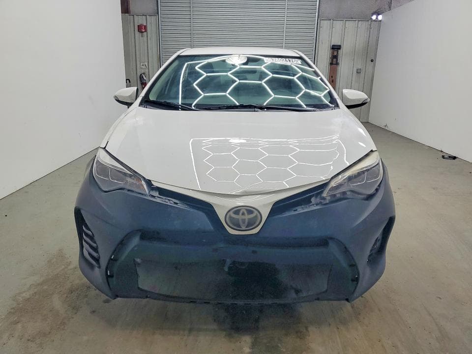 2017 TOYOTA COROLLA SE 5