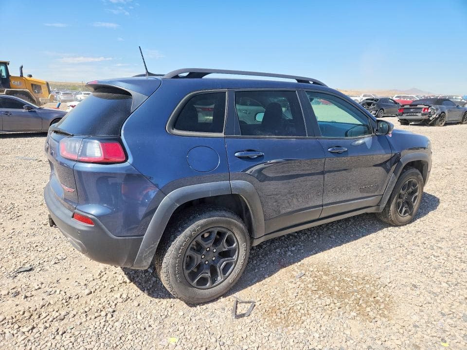 2019 JEEP CHEROKEE TRAILHAWK 3
