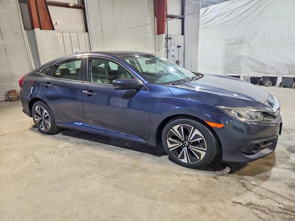 2018 HONDA CIVIC EX 4