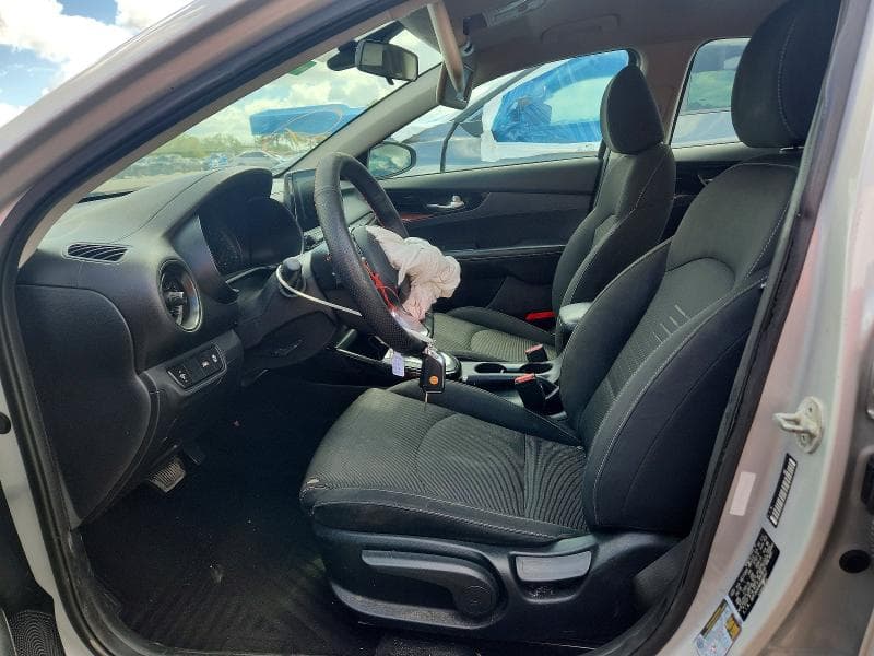 2019 KIA FORTE S 7