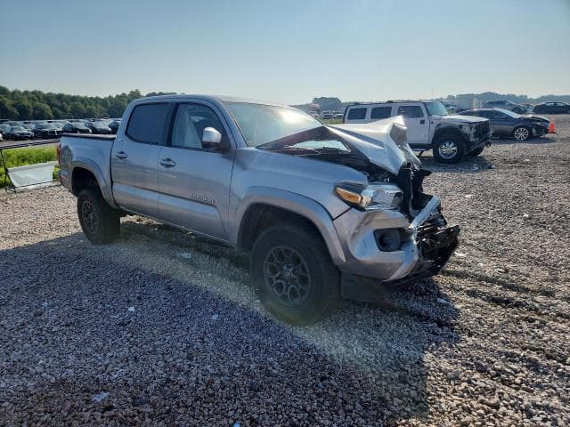 2018 TOYOTA TACOMA SR5 V6 4