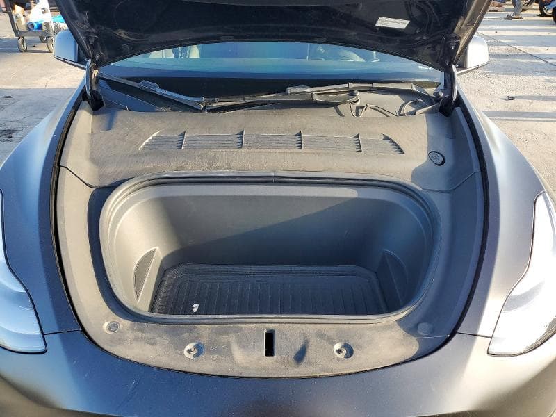 2022 TESLA MODEL Y 11