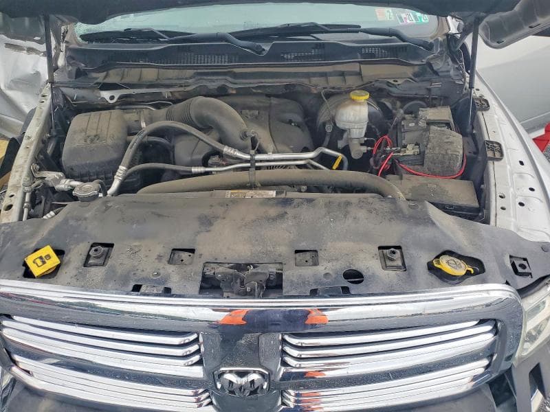 2019 RAM 1500 CLASSIC SLT 12