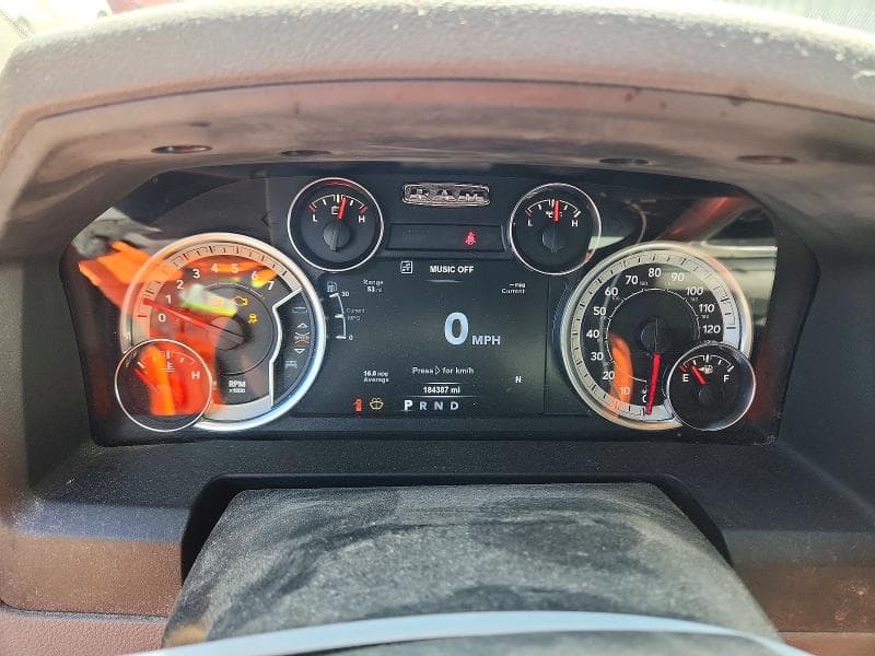 2019 RAM 1500 CLASSIC SLT 9