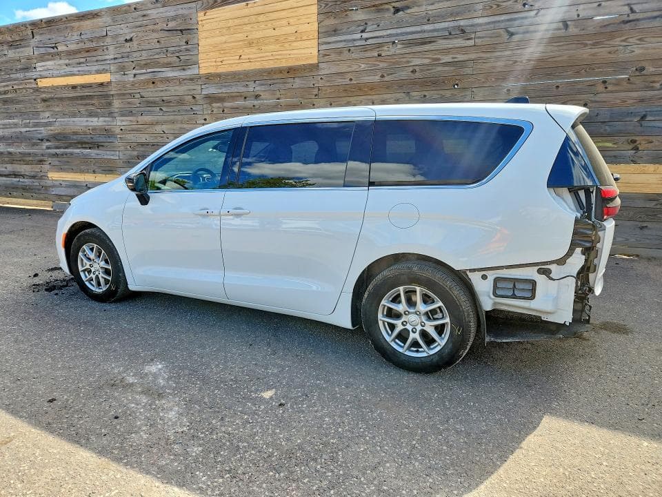 2026 CHRYSLER PACIFICA SELECT 2