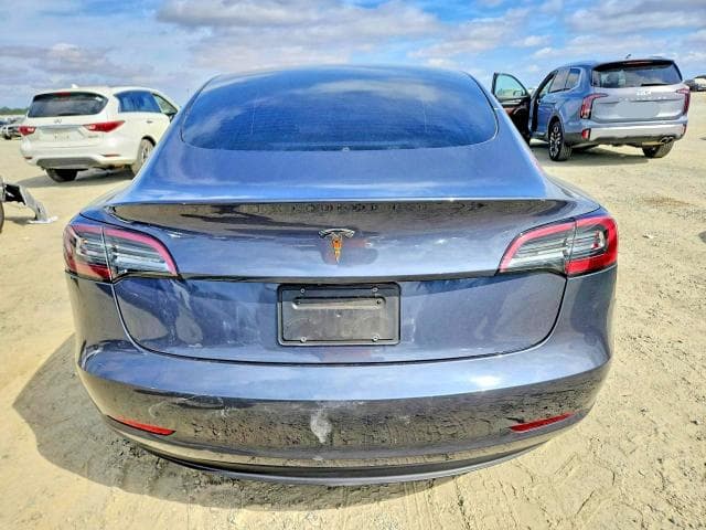 2023 TESLA MODEL 3 6