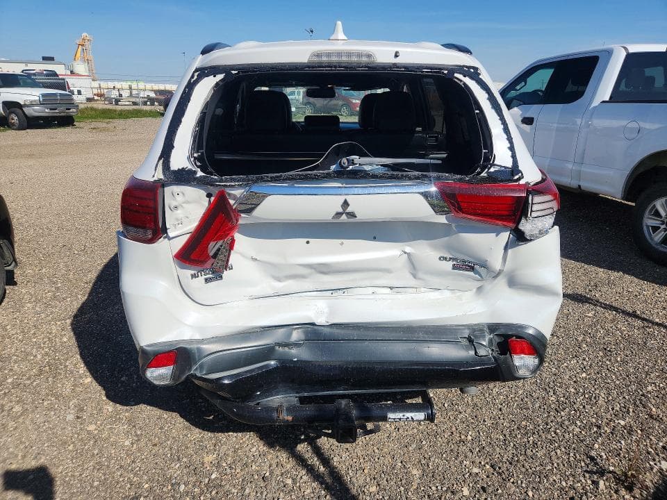 2018 MITSUBISHI OUTLANDER SE 6