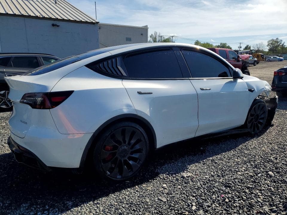 2022 TESLA MODEL Y 3