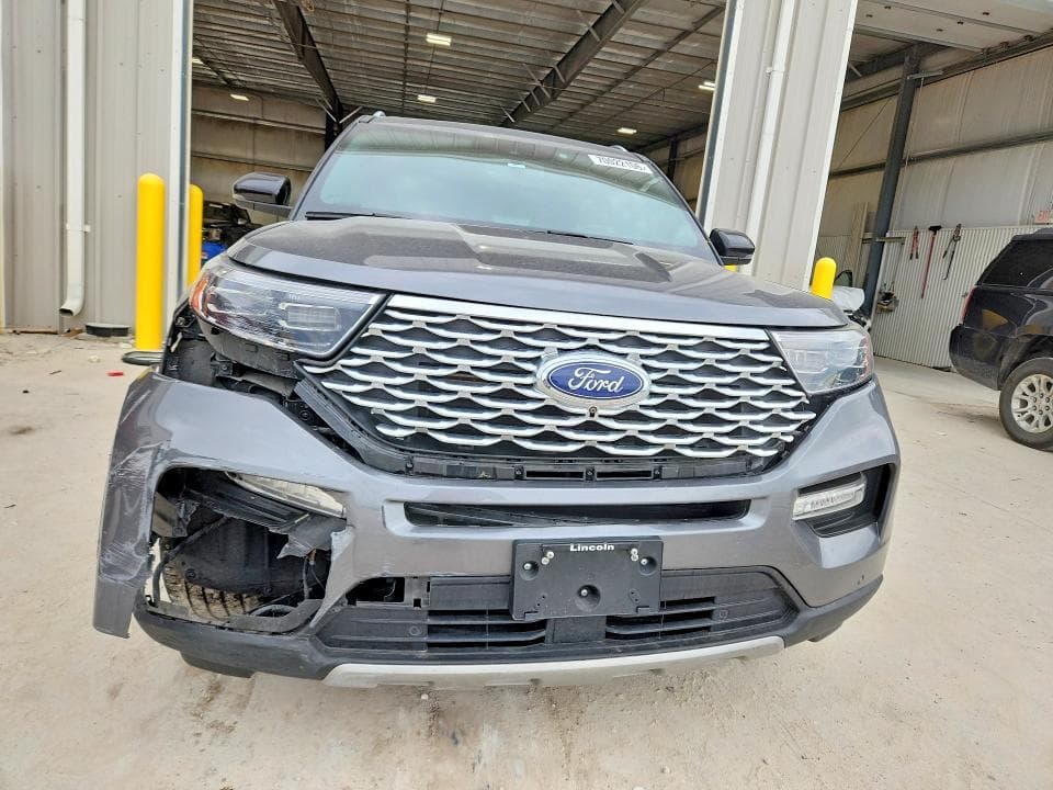 2022 FORD EXPLORER PLATINUM 5