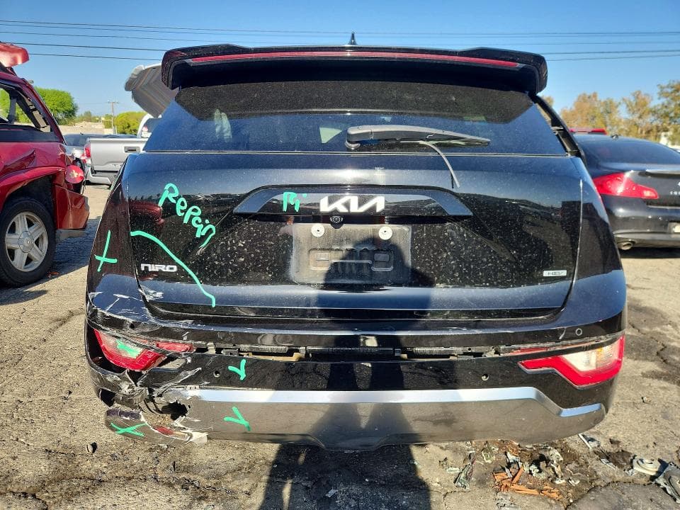 2023 KIA NIRO EX 6