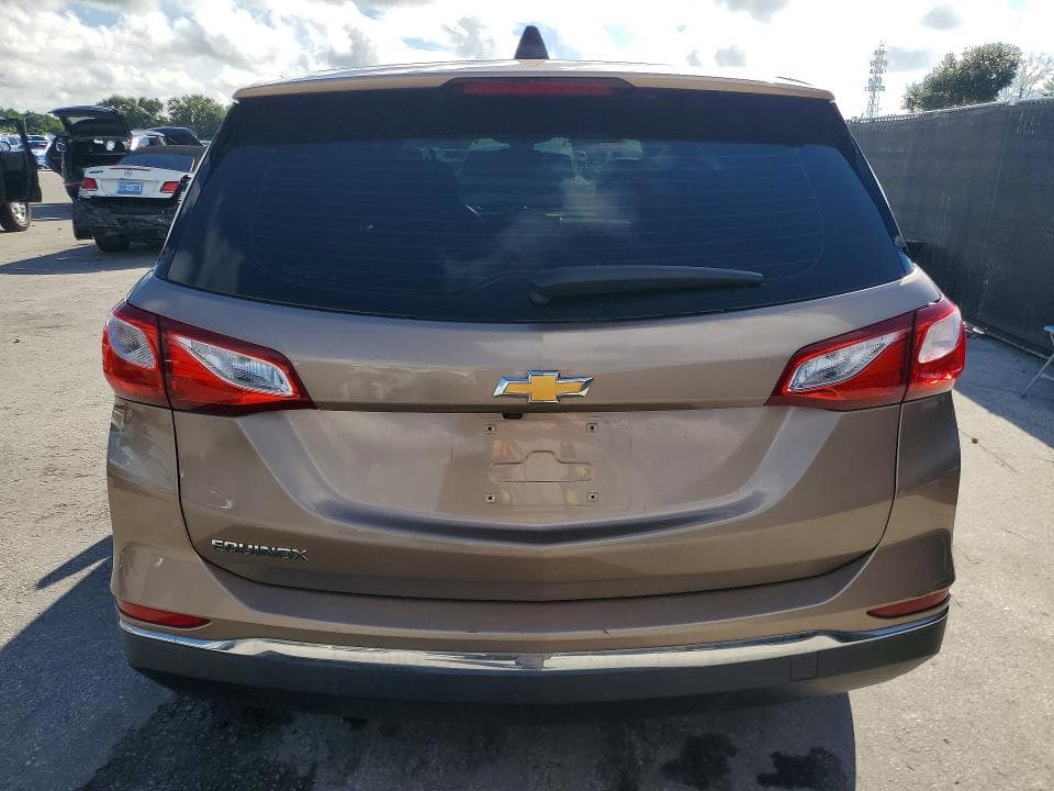 2018 CHEVROLET EQUINOX 6