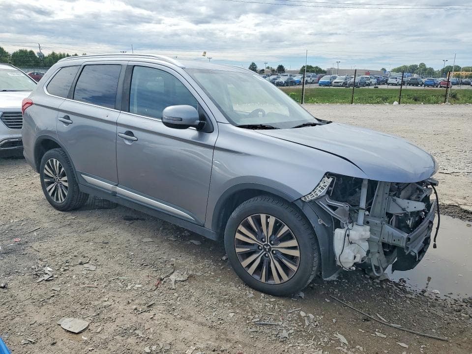 2019 MITSUBISHI OUTLANDER SE 4