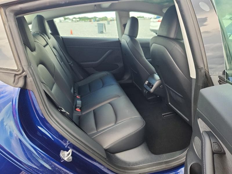 2023 TESLA MODEL 3 10