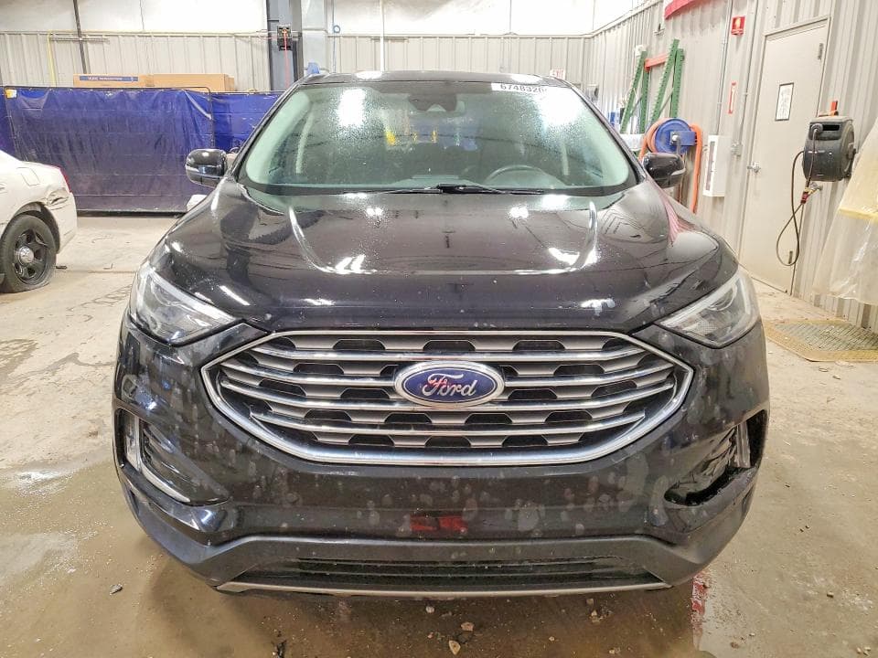 2022 FORD EDGE TITANIUM 5