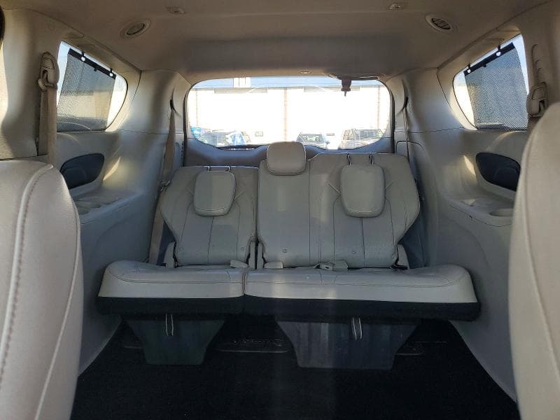 2018 CHRYSLER PACIFICA TOURING L 10