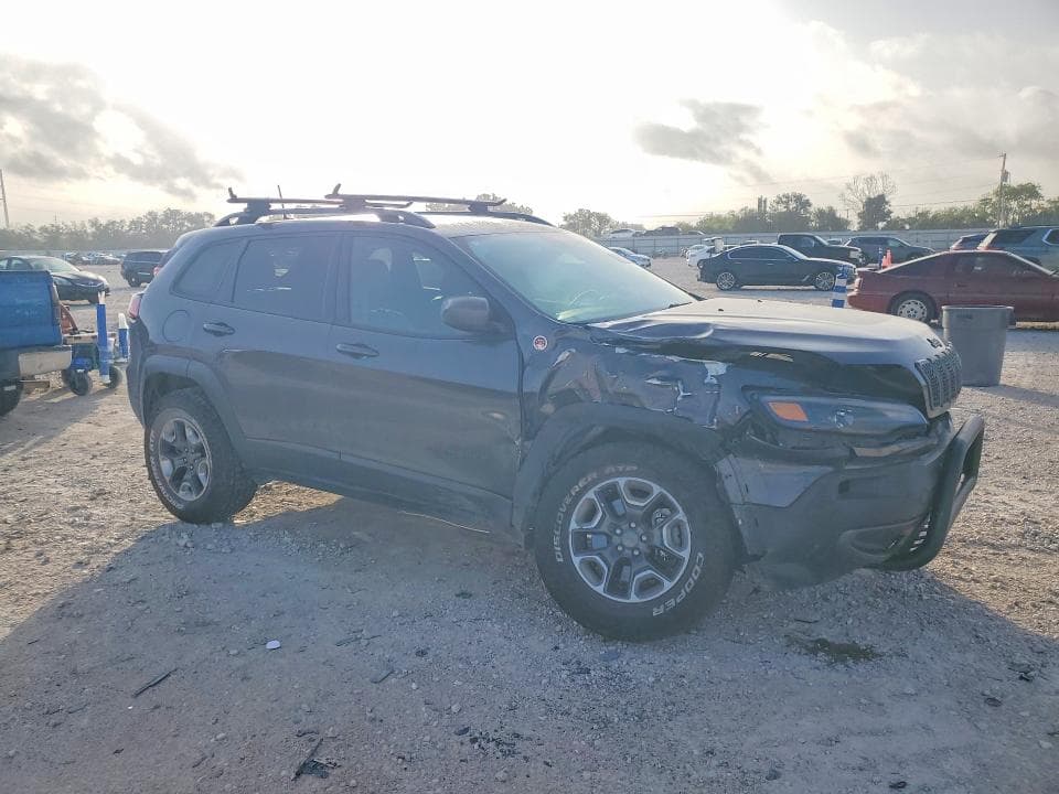 2019 JEEP CHEROKEE TRAILHAWK 4