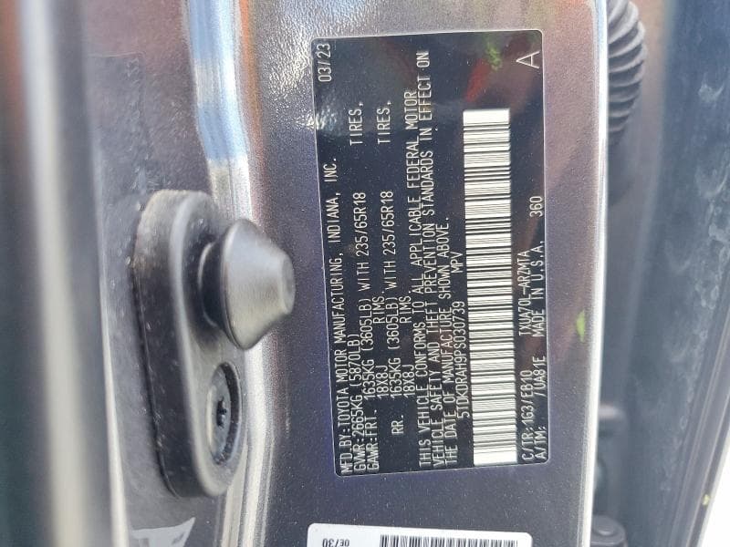 2023 TOYOTA HIGHLANDER XLE 14