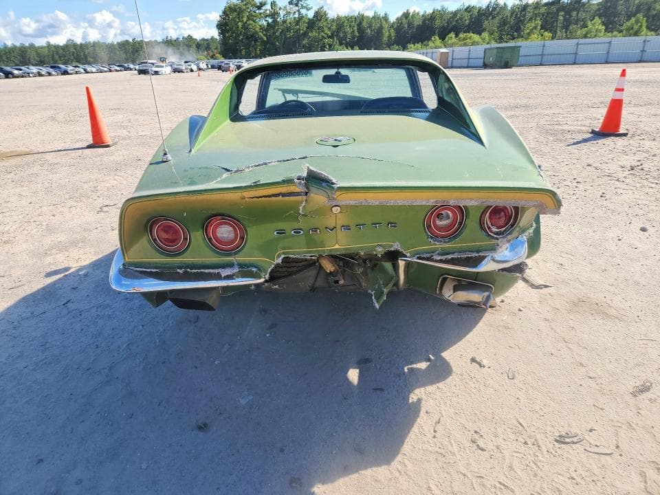 1972 CHEVROLET CORVETTE 6