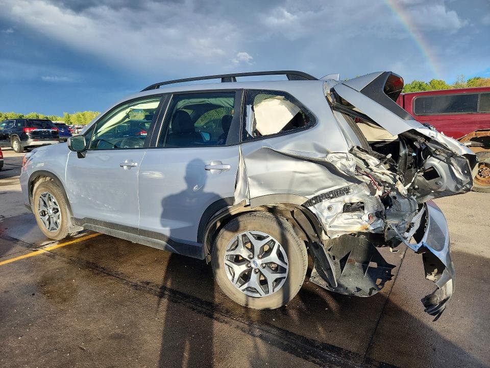 2021 SUBARU FORESTER PREMIUM 2