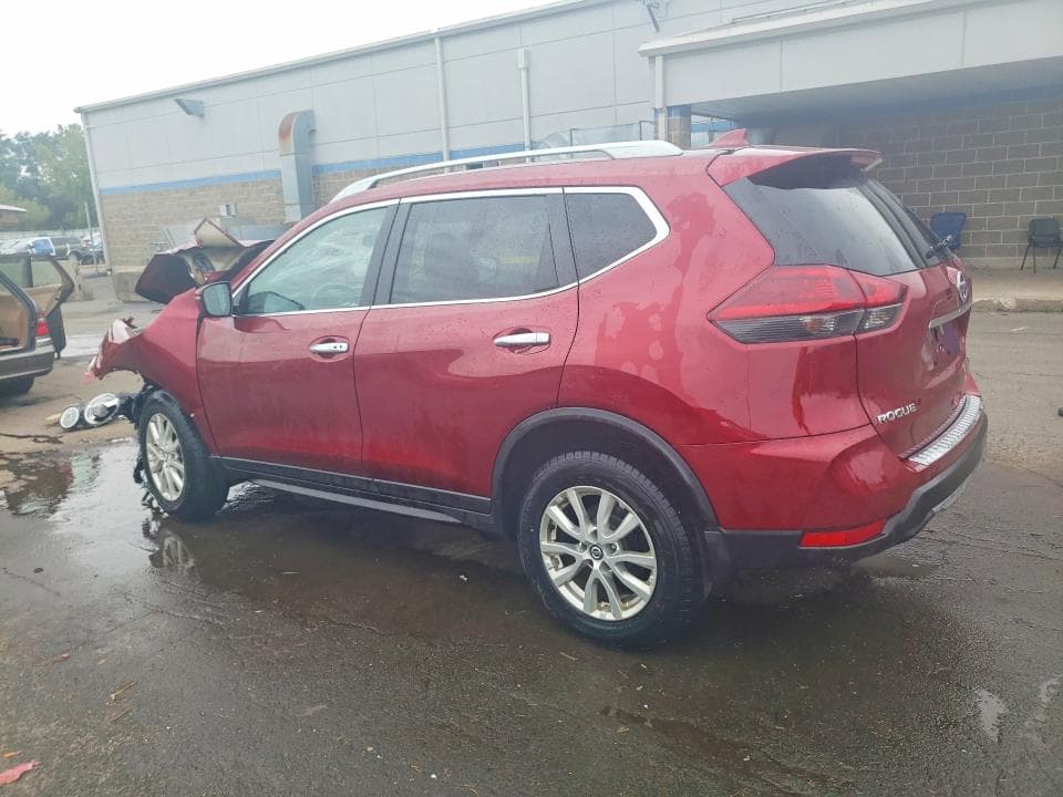 2018 NISSAN ROGUE SV 2