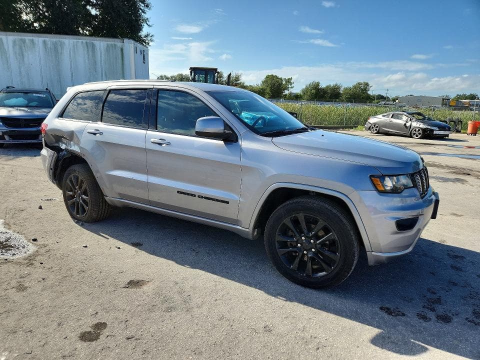 2018 JEEP GRAND CHEROKEE LAREDO 4