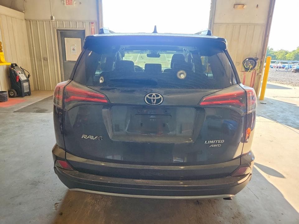 2018 TOYOTA RAV4 LIMITED 6