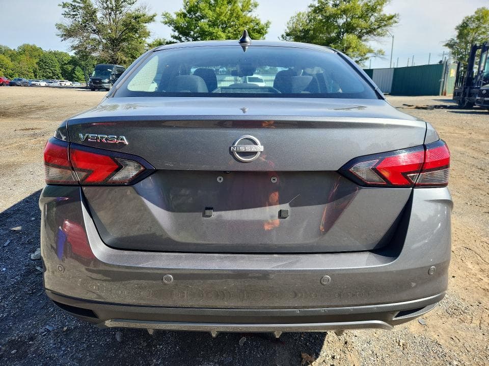 2025 NISSAN VERSA SV 6