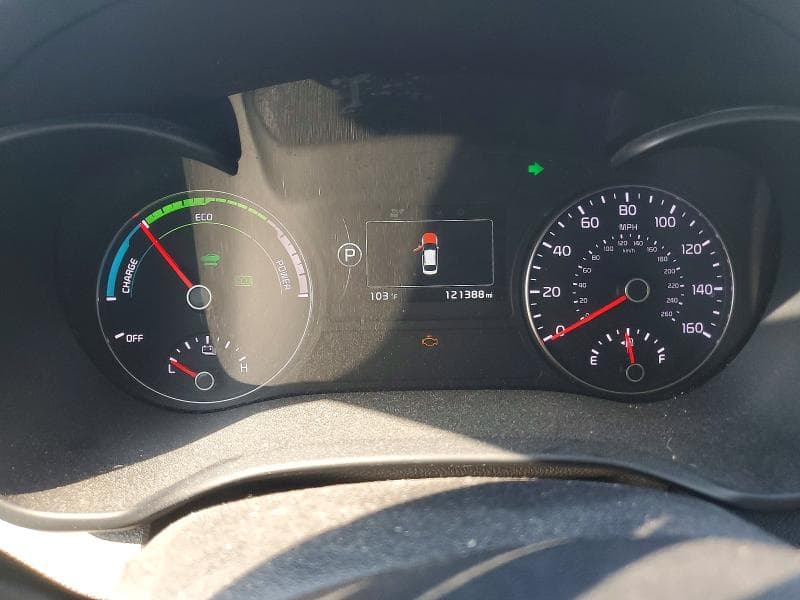 2017 KIA OPTIMA HYBRID 9