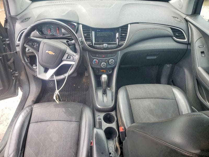 2019 CHEVROLET TRAX 1LT 8
