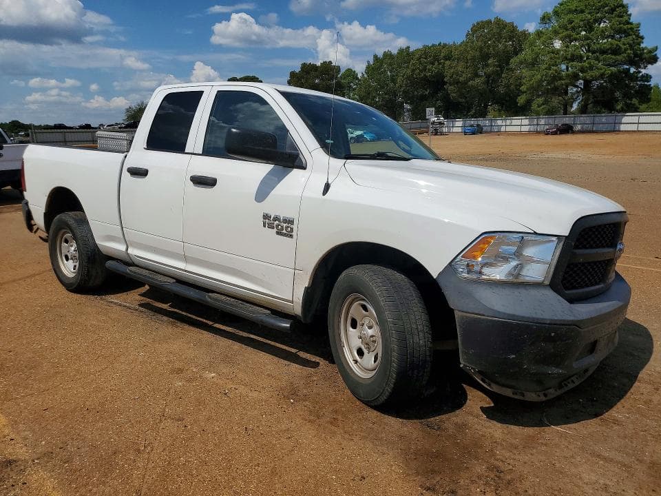2019 RAM 1500 CLASSIC TRADESMAN 4