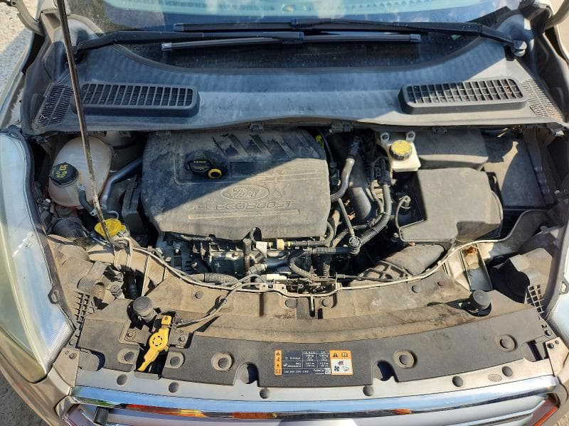 2017 FORD ESCAPE SE 12