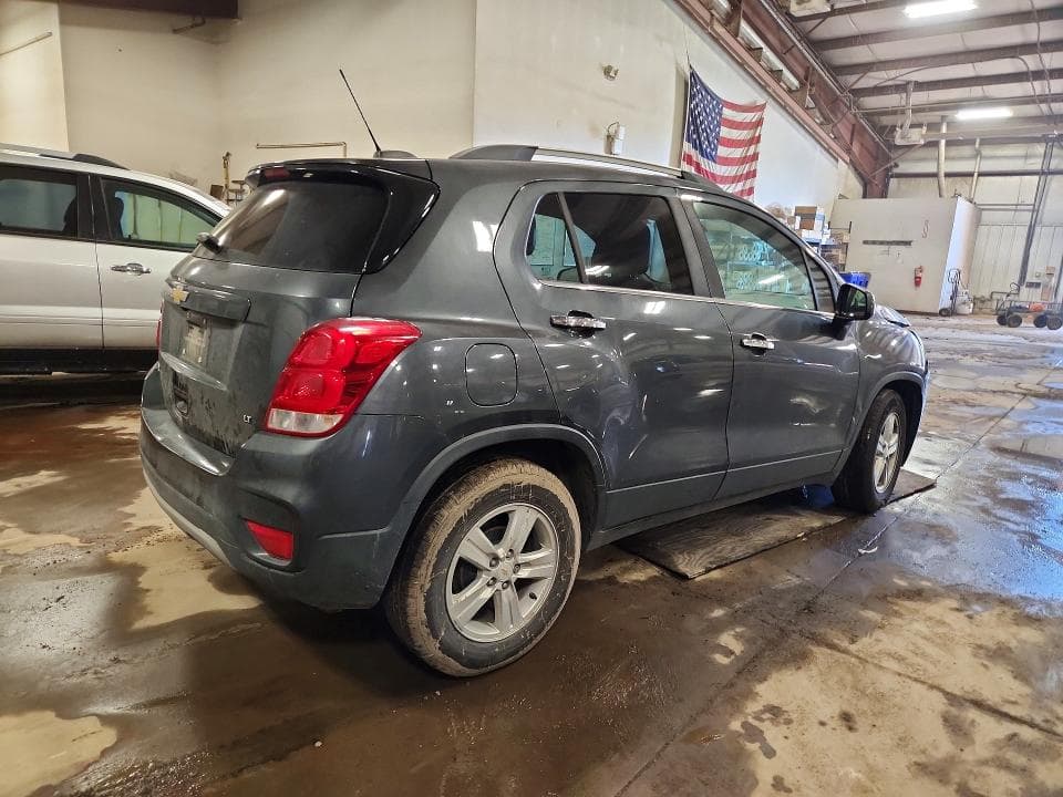 2018 CHEVROLET TRAX 1LT 3