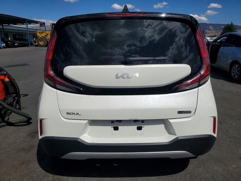 2024 KIA SOUL EX 6