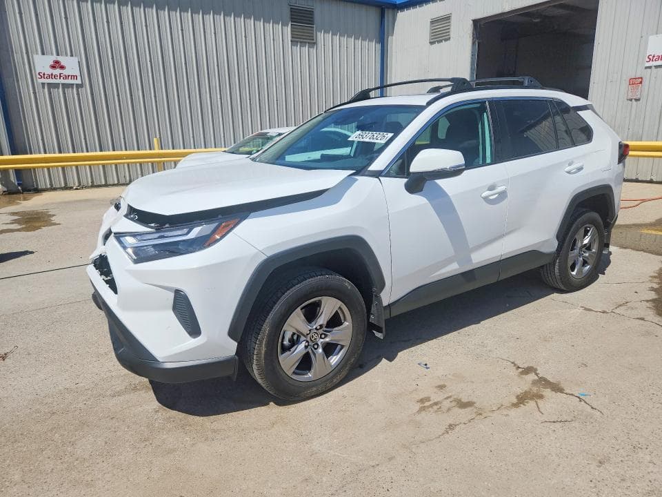 2024 TOYOTA RAV4 XLE - 1