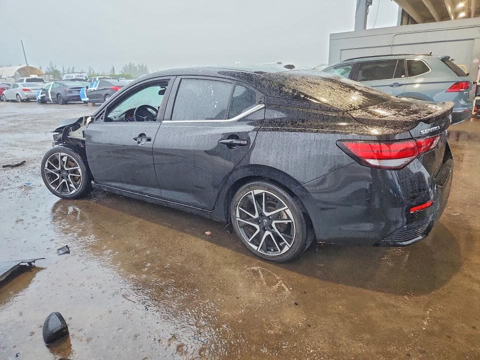 2024 NISSAN SENTRA SR 2
