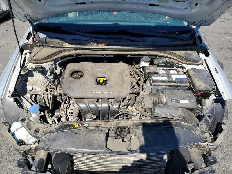 2018 HYUNDAI ELANTRA SE 11