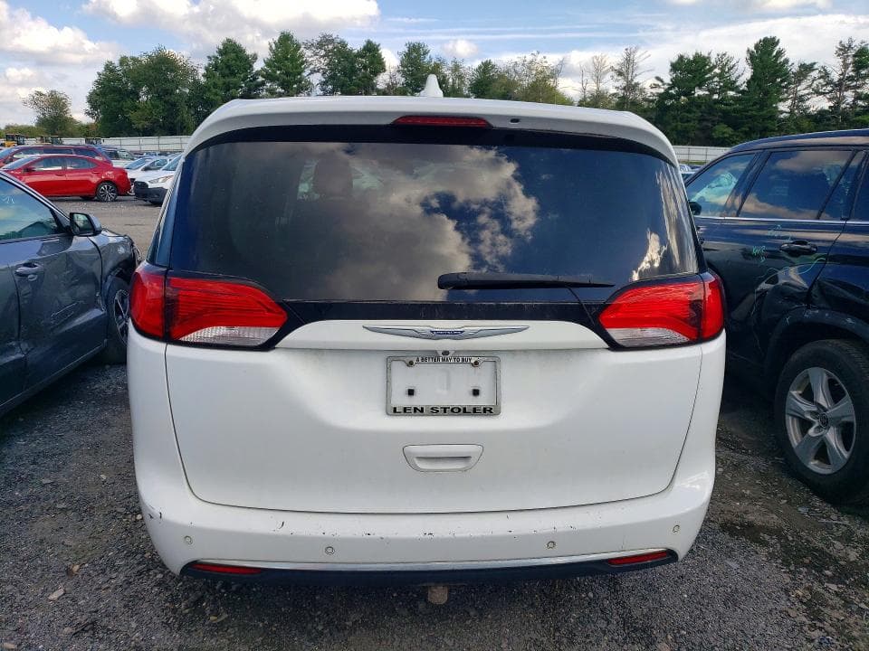 2018 CHRYSLER PACIFICA TOURING PLUS 6