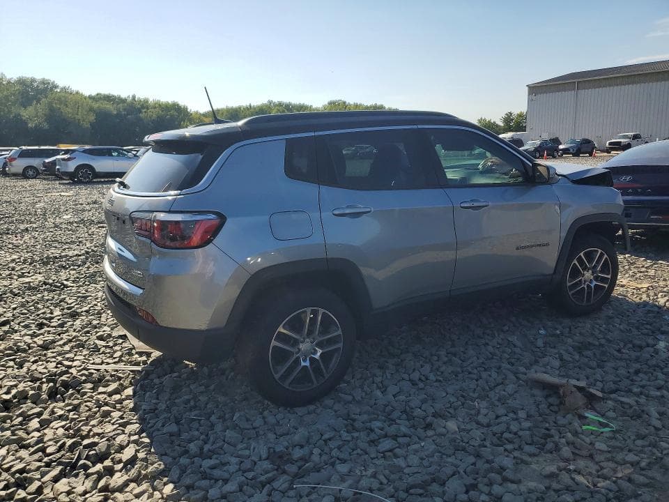 2018 JEEP COMPASS LATITUDE 3