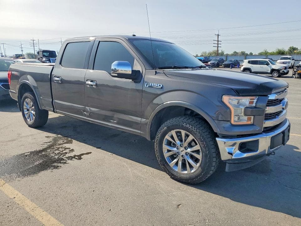 2017 FORD F150 SUPERCREW 4