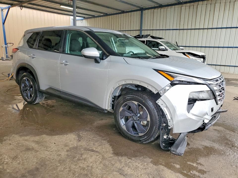 2024 NISSAN ROGUE SV 4