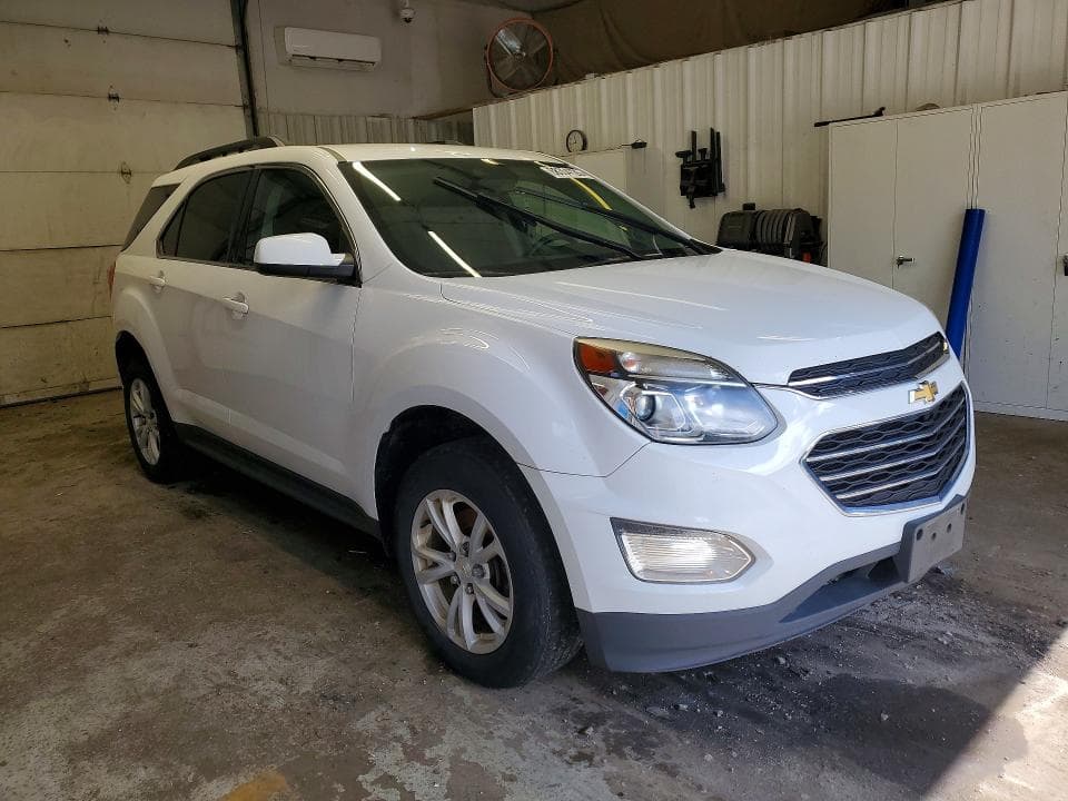 2017 CHEVROLET EQUINOX LT 4