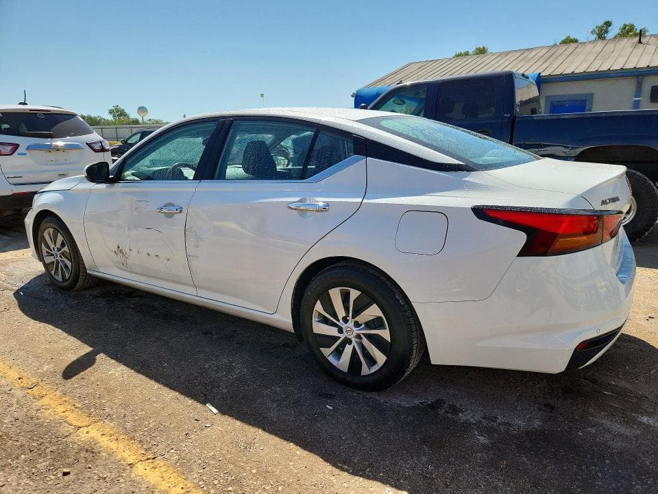 2023 NISSAN ALTIMA S 2