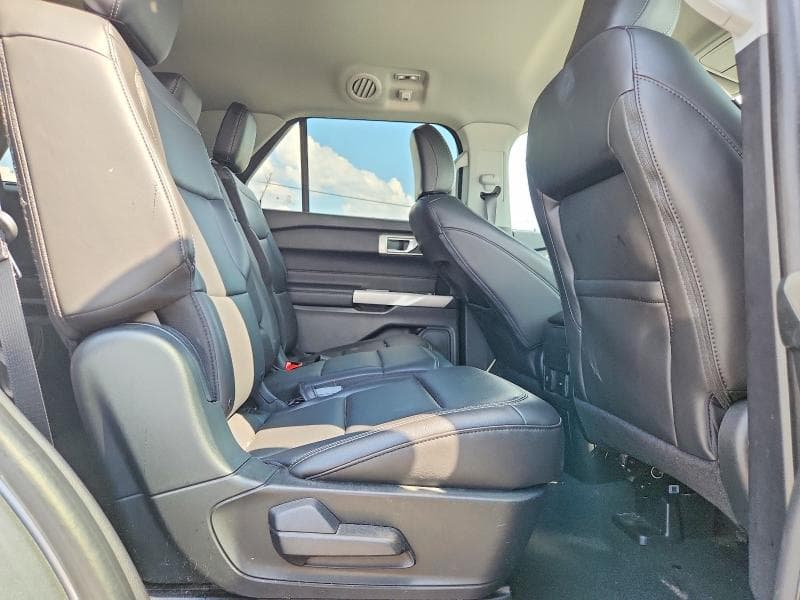 2022 FORD EXPLORER XLT 11