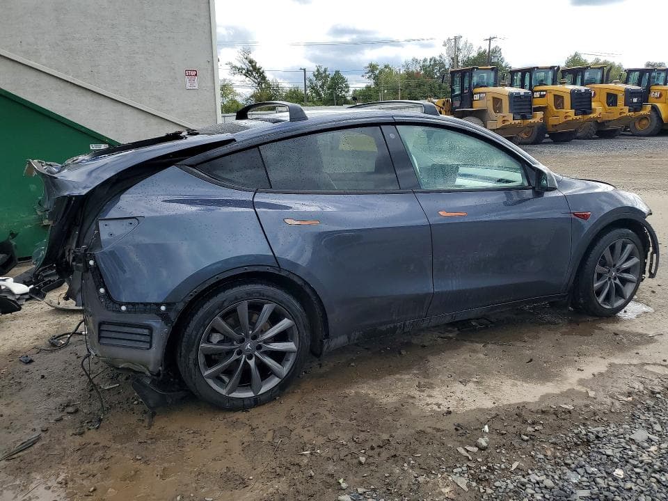 2022 TESLA MODEL Y 3