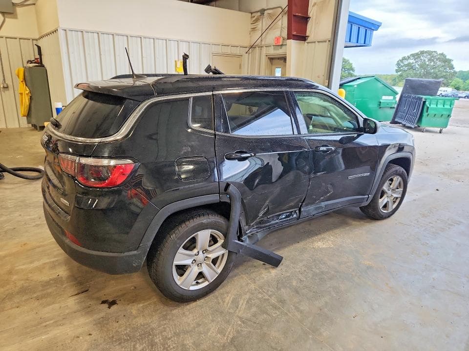 2022 JEEP COMPASS LATITUDE 3