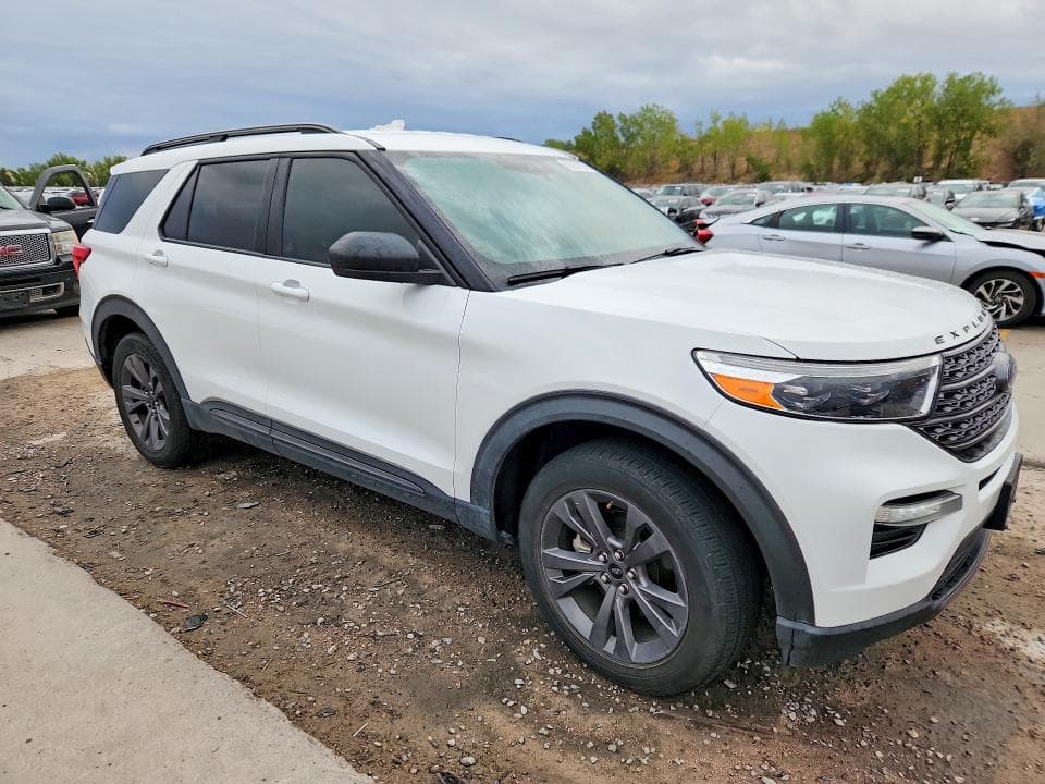 2021 FORD EXPLORER XLT 4